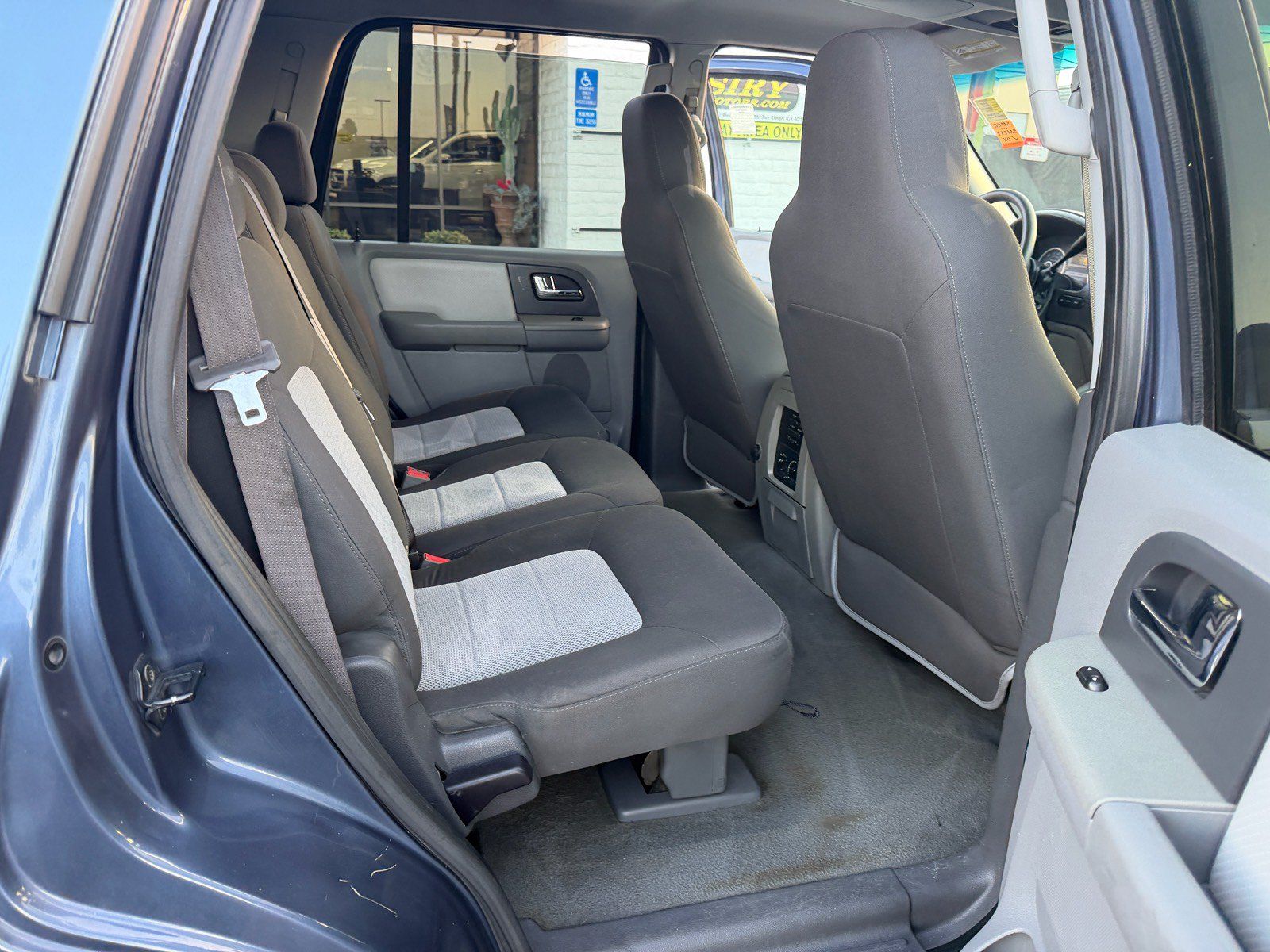 Used 2006 Ford Expedition XLT RWD image 15