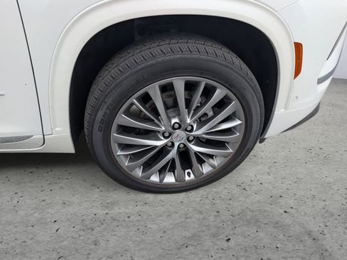 Certified 2025 Buick Enclave Avenir w/ Super Cruise Package AWD/4WD image 7