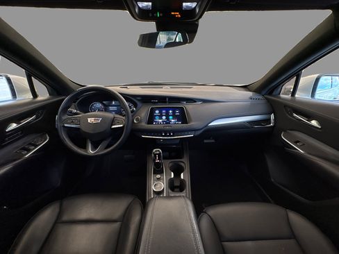 Certified 2021 Cadillac XT4 Premium Luxury w/ LPO, Radiant Package image 23