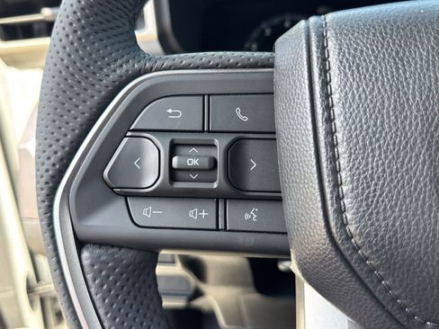 New 2026 Toyota Tacoma TRD Off-Road AWD/4WD image 33