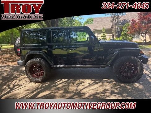 Used 2019 Jeep Wrangler Unlimited Sahara w/ Quick Order Package 24M Moab image 13