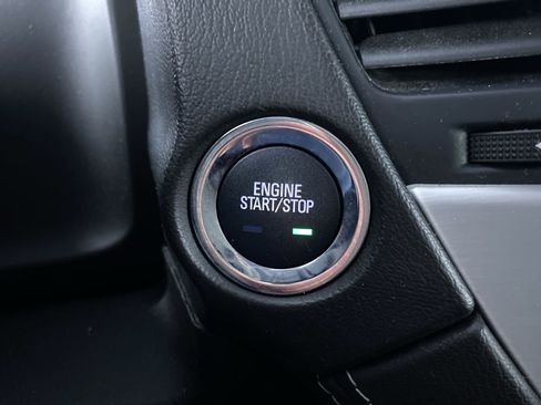 Certified 2020 GMC Yukon SLT w/ Open Road Package image 9