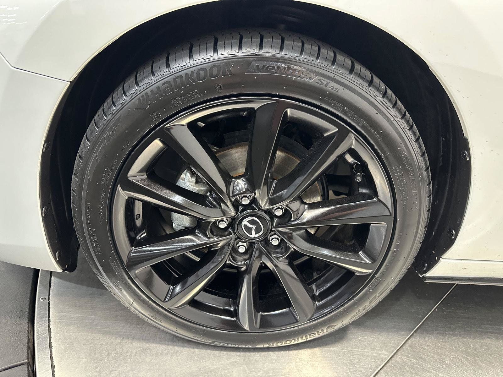 Used 2024 MAZDA MAZDA3 s FWD image 9