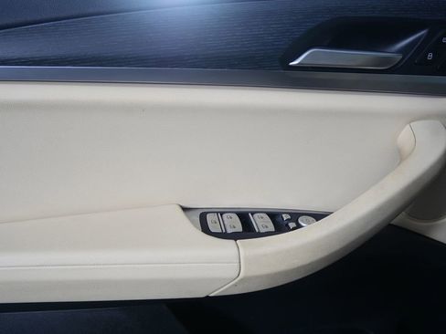 Used 2022 BMW X3 xDrive30i w/ Convenience Package w/ZPA image 9