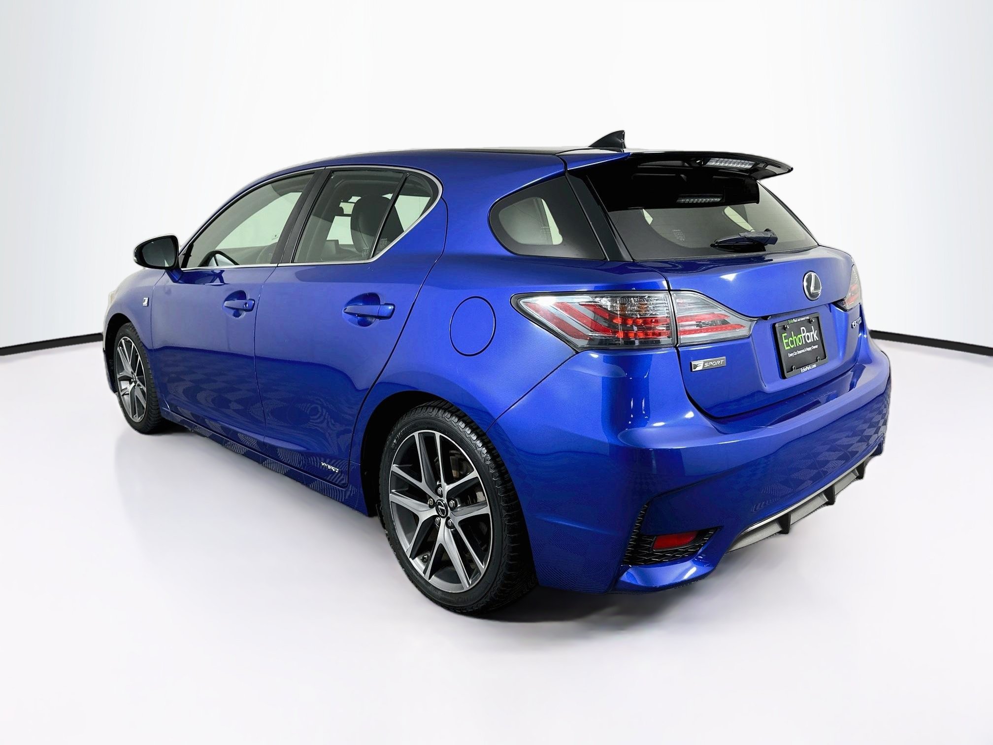 Used 2016 Lexus CT 200h w/ Navigation Package FWD image 5