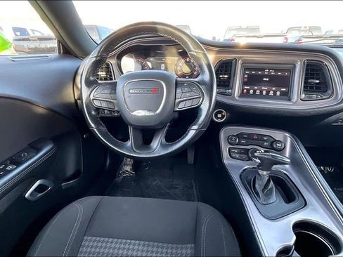 Used 2023 Dodge Challenger SXT w/ Blacktop Package image 5