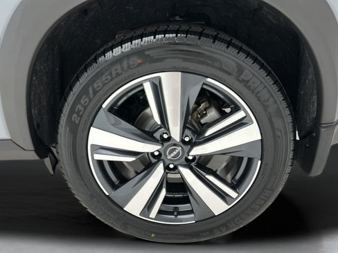 Used 2023 Nissan Rogue SL w/ SL Premium Package AWD/4WD image 8