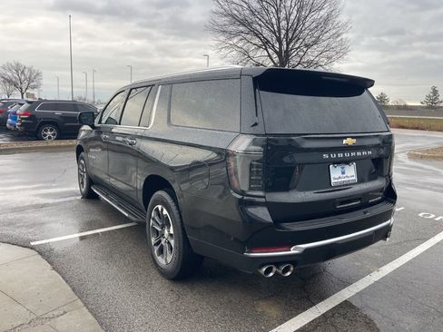 Certified 2026 Chevrolet Suburban Premier w/ Sun And Tow Package image 5