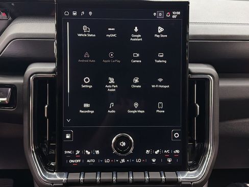 Used 2026 GMC Yukon Denali w/ Sun & Power Step Package image 29