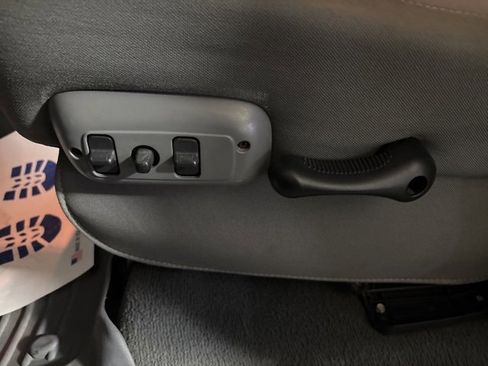 Used 2006 Dodge Ram 3500 Truck SLT w/ Light Group image 12