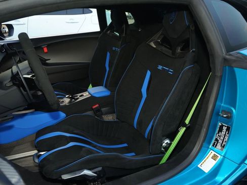 Used 2022 Lamborghini Huracan STO image 7