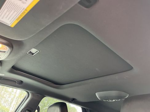 Used 2023 Dodge Durango GT image 15