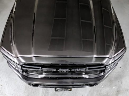 Used 2025 RAM 2500 Big Horn AWD/4WD image 38