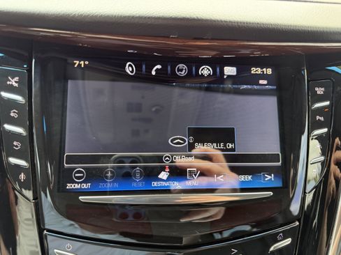 Used 2016 Cadillac Escalade ESV Premium AWD/4WD image 30