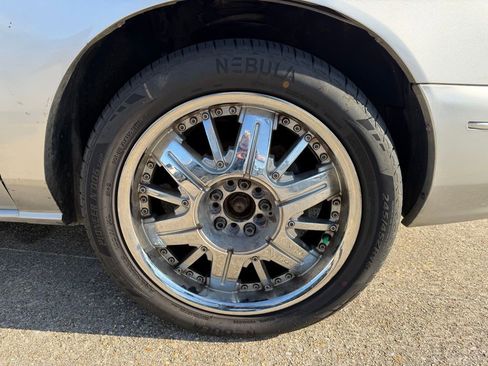 Used 2001 Buick Century Custom w/ Premium Pkg image 9