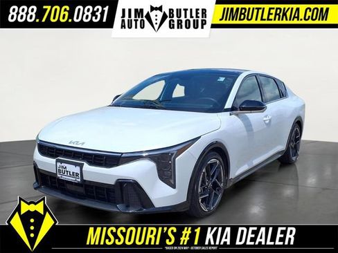 Used 2025 Kia K4 GT-Line w/ GT-Line Premium Package FWD image 1