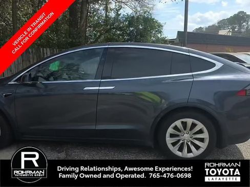 Used 2019 Tesla Model X 75D AWD/4WD image 1