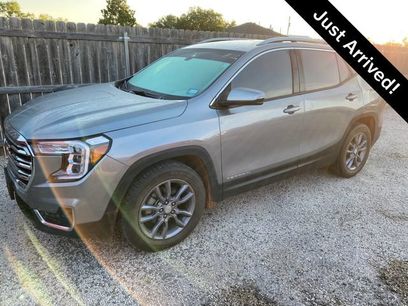 Used 2023 GMC Terrain SLT