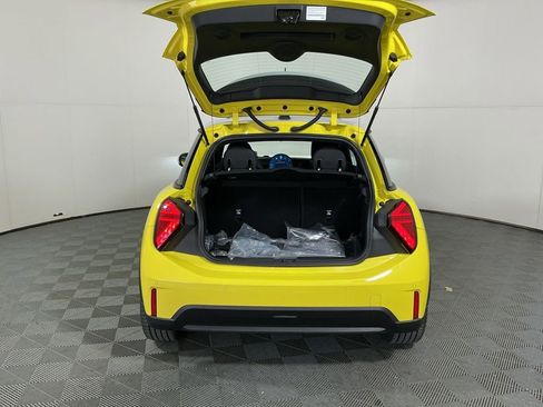 New 2026 MINI Cooper S image 23