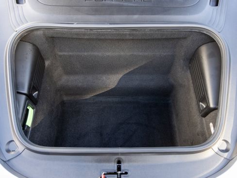 Used 2018 Porsche 911 Carrera S image 45