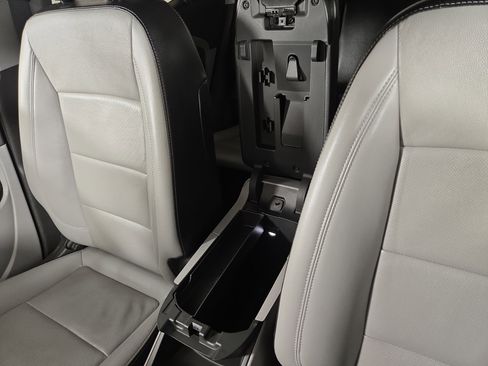 Certified 2022 GMC Terrain SLT image 28