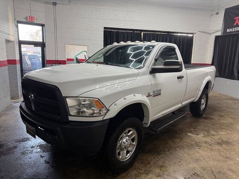 Used 2014 RAM 2500 Tradesman w/ Power & Remote Entry Group AWD/4WD image 3