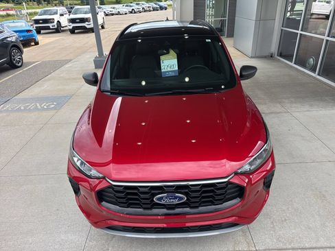 Certified 2024 Ford Escape ST-Line w/ Tech Pack #1 AWD/4WD image 12