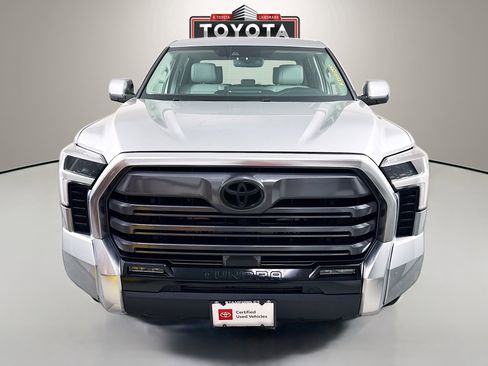 Used 2022 Toyota Tundra Limited w/ Power Package AWD/4WD image 2