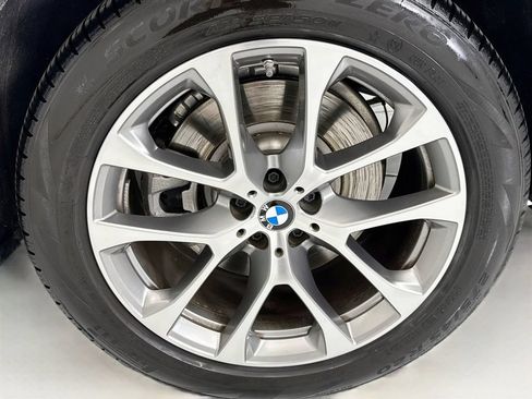 Used 2026 BMW X5 xDrive50e w/ Climate Comfort Package AWD/4WD image 30