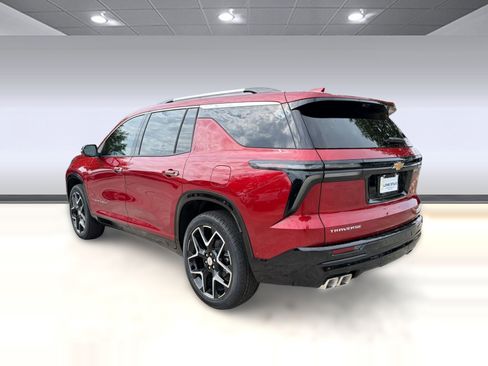 New 2026 Chevrolet Traverse High Country FWD image 3