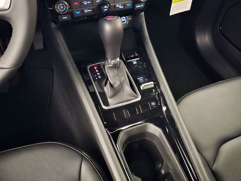 New 2026 Jeep Compass Limited image 17