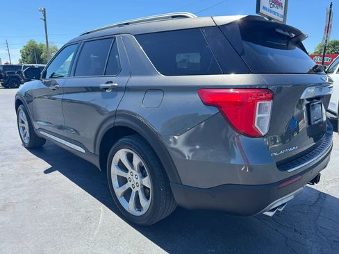 Used 2020 Ford Explorer Platinum w/ Premium Technology Package AWD/4WD image 17