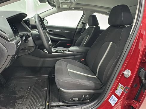 Certified 2023 Hyundai Sonata SEL w/ Convenience Package image 10