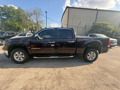 Used 2008 GMC Sierra 1500 SLE w/ South Central Value Package image 4