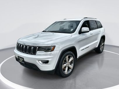 Used 2021 Jeep Grand Cherokee Laredo w/ Security & Convenience Group