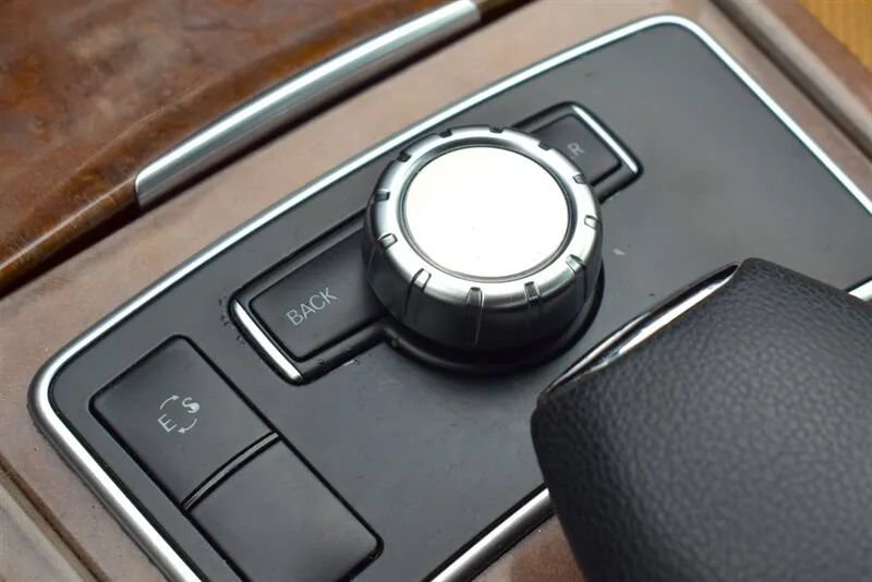 Used 2013 Mercedes-Benz E 350 BlueTEC Sedan image 23