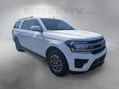 Certified 2023 Ford Expedition Max XLT RWD image 2