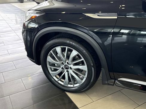 New 2025 INFINITI QX50 Luxe w/ Accent Package image 24