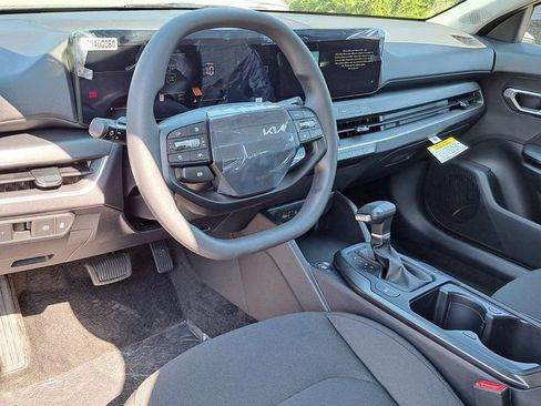 New 2026 Kia K4 FWD image 7
