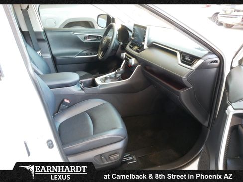 Used 2022 Toyota RAV4 Limited w/ Limited Grade Weather Package AWD/4WD image 10