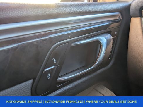 Used 2018 Porsche Macan image 37