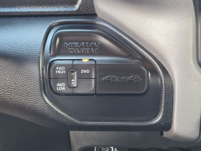 Used 2024 RAM 2500 Big Horn AWD/4WD image 29