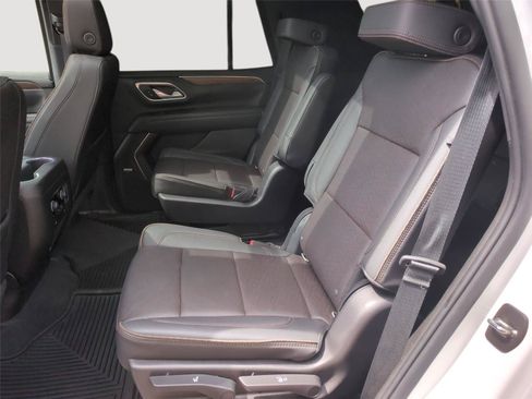 Used 2022 Chevrolet Tahoe High Country AWD/4WD image 24