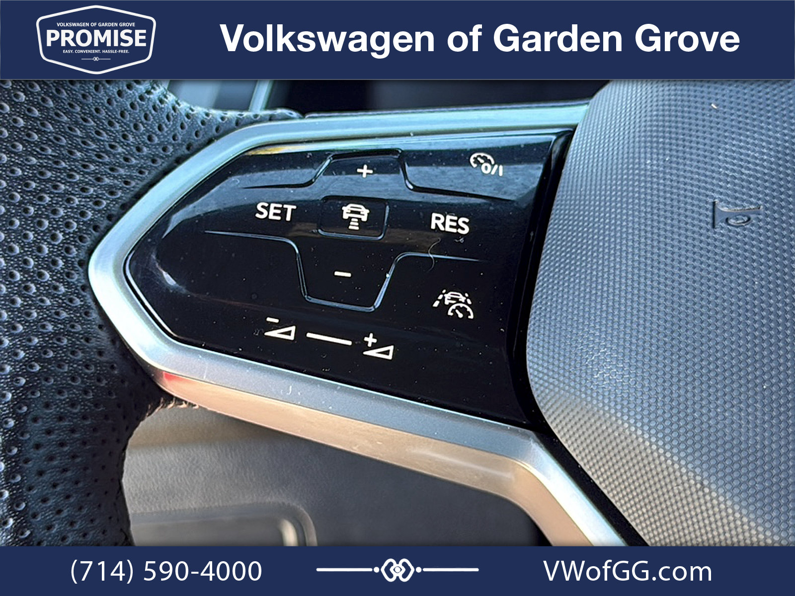 Used 2024 Volkswagen Tiguan SE R-Line FWD image 20