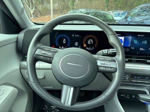 Used 2025 Hyundai Kona SEL image 36