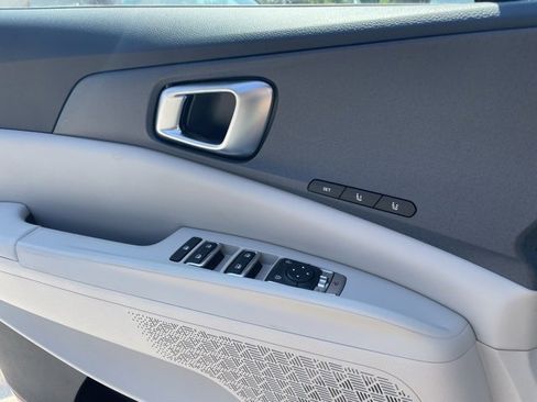 New 2026 Kia Carnival SX image 19