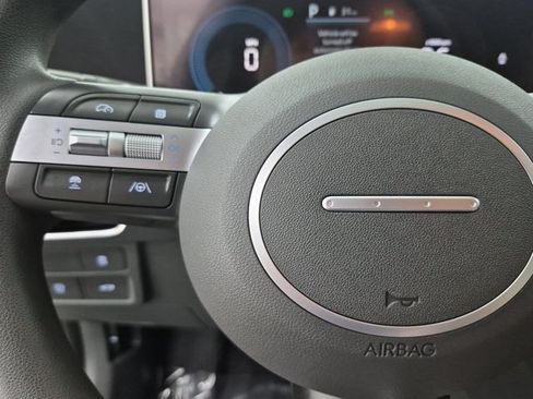 Certified 2024 Hyundai Sonata SEL FWD image 28
