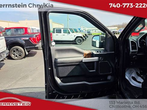 Used 2020 Ford F150 Lariat w/ FX4 Off-Road Package image 14