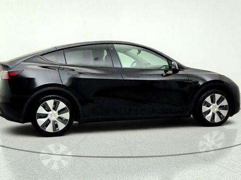 Used 2021 Tesla Model Y Long Range AWD/4WD image 4