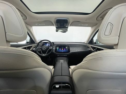Used 2024 Mercedes-Benz E 350 4MATIC Sedan image 20